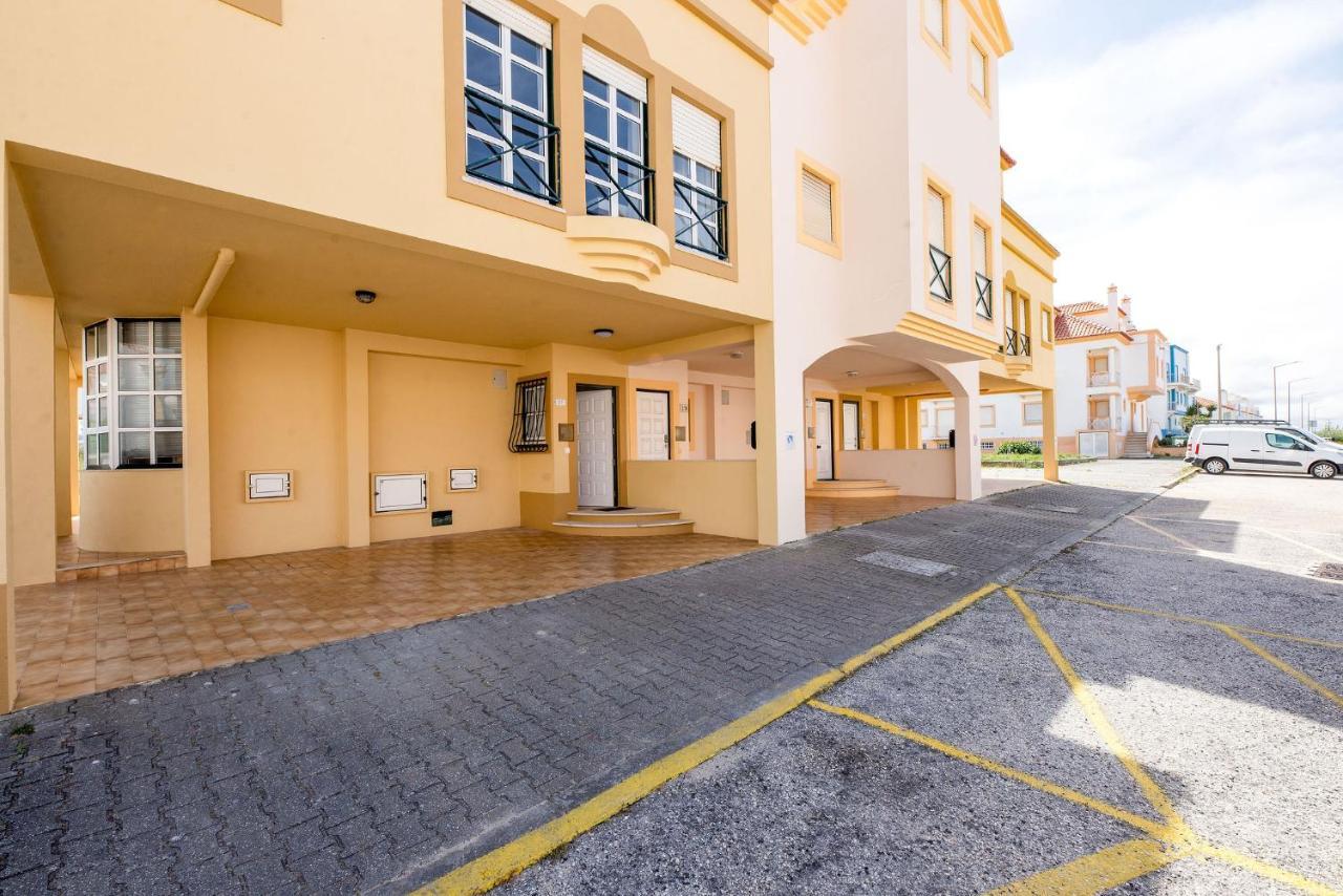 Baleal Pointsurprise House Apartment ภายนอก รูปภาพ