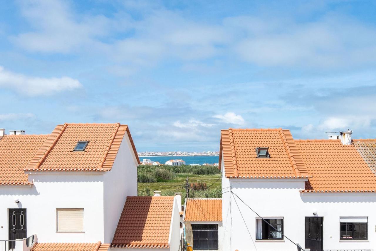 Baleal Pointsurprise House Apartment ภายนอก รูปภาพ